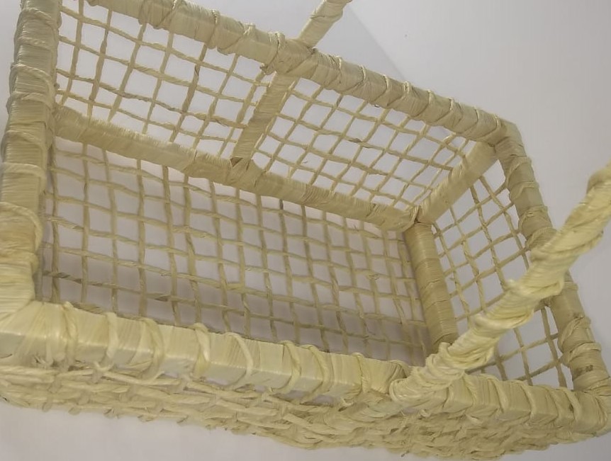 Cesta de Palha Aramado Retangular com Alça Mini