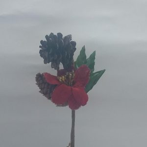 Enfeite Natal Galho Pinhas e Flor 17cm - Tomix